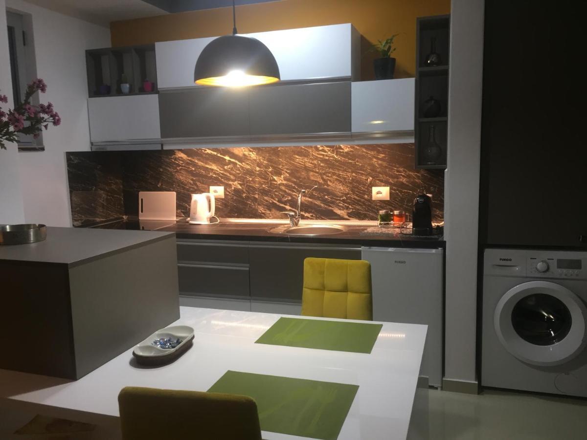 Best Apartment Pogradec Esterno foto