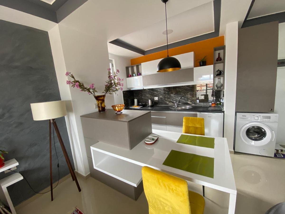 Best Apartment Pogradec Esterno foto